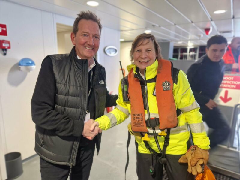 Image for the Tweet beginning: The Commissioner arrived to a